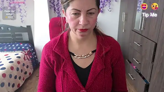 Snapshot of xxsexycutexxx chatting on December 1, 2025, 12:10 pm xxsexycutexxx online show from December 1, 2025, 12:10 pm