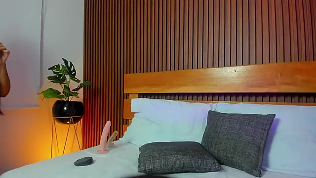 dalila harris online show from February 10, 2026, 1:15 pm