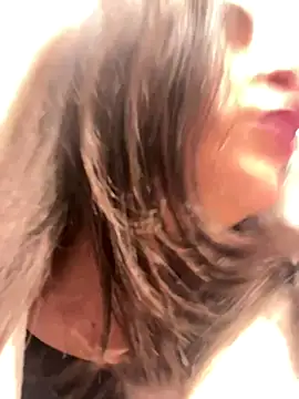 laarti online show from November 21, 2025, 6:39 pm