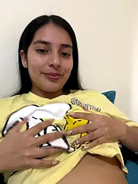 Snapshot of ariana_sweet87 chatting on November 13, 2025, 7:02 pm ariana sweet87 online show from November 13, 2025, 7:02 pm