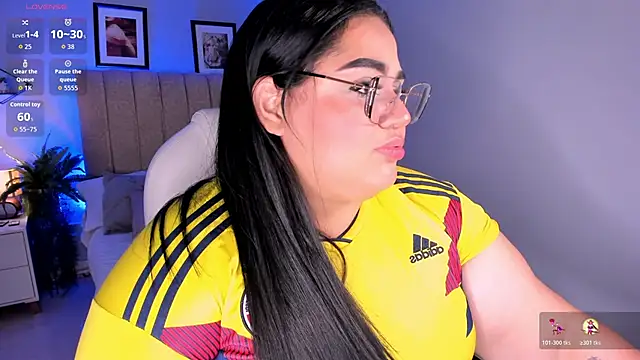  michel bbw online show from March 10, 2026, 4:06 am