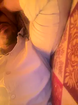 Loveinsync online show from November 13, 2025, 9:52 am