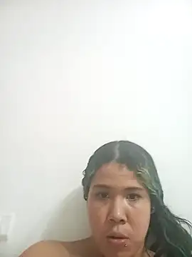 kimberlitaz online show from February 5, 2025, 10:19 am