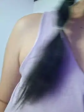 kimberlitaz online show from March 10, 2025, 7:53 am