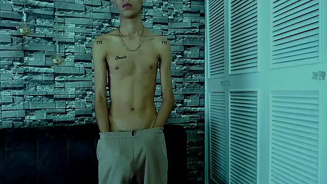 LittleFiree online show from February 7, 2025, 10:50 am