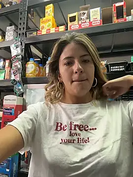 Andrea18 blonde online show from January 19, 2026, 2:21 pm