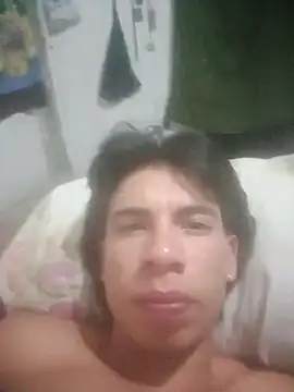 snake on online show from January 31, 2025, 6:35 am