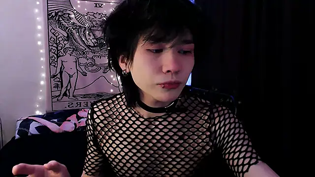 Snapshot of rennnuts chatting on March 22, 2025, 9:56 am rennnuts online show from March 22, 2025, 9:56 am