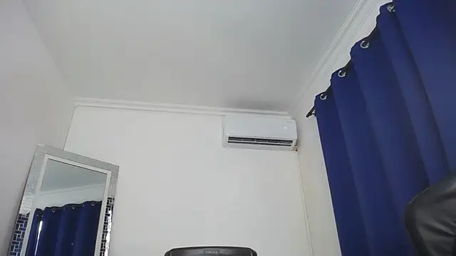 Snapshot of Karla_Dior7 chatting on March 7, 2025, 7:16 pm Karla Dior7 online show from March 7, 2025, 7:16 pm