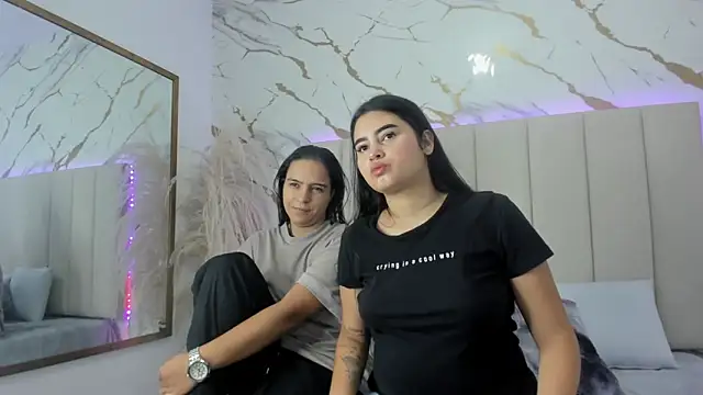 Liiam smith  online show from November 30, 2025, 12:31 pm