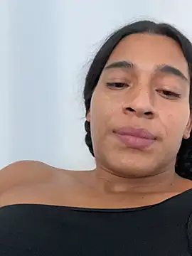 alexiaross96 online show from July 8, 2026, 6:34 pm