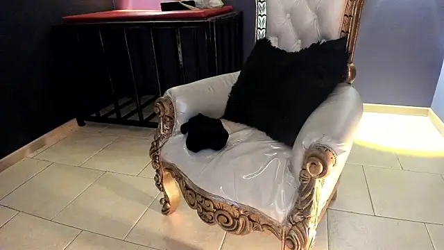 Snapshot of jessi_lemuss chatting on December 2, 2025, 8:37 pm jessi lemuss online show from December 2, 2025, 8:37 pm