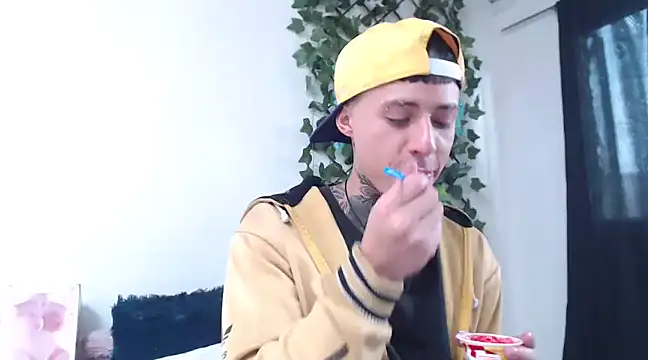 7 Saturno 7 online show from March 11, 2025, 7:36 pm