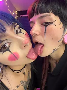 mavimist   online show from October 31, 2025, 2:56 am