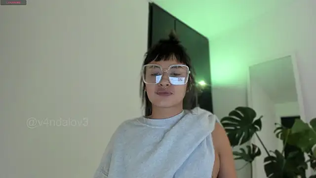 ggor4w33 online show from February 25, 2026, 5:22 pm