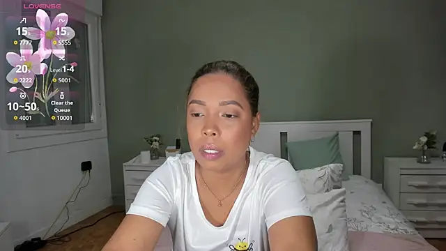 Izadi 7 online show from October 2, 2025, 7:54 pm