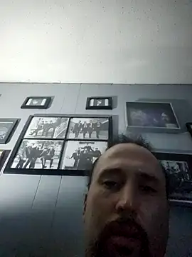 Snapshot of maddy060606 chatting on September 14, 2025, 4:06 pm maddy060606 online show from September 14, 2025, 4:06 pm