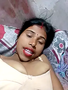 Snapshot of Miss_triha chatting on February 13, 2025, 5:54 pm Miss triha online show from February 13, 2025, 5:54 pm