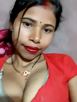 Snapshot of Miss_triha chatting on February 27, 2025, 9:36 pm Miss triha online show from February 27, 2025, 9:36 pm