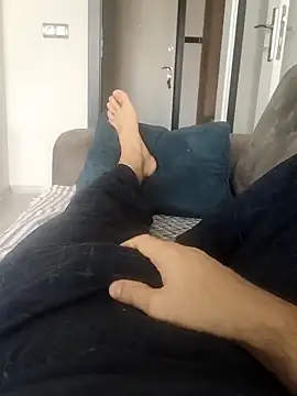 legolasleo online show from October 5, 2025, 12:47 pm