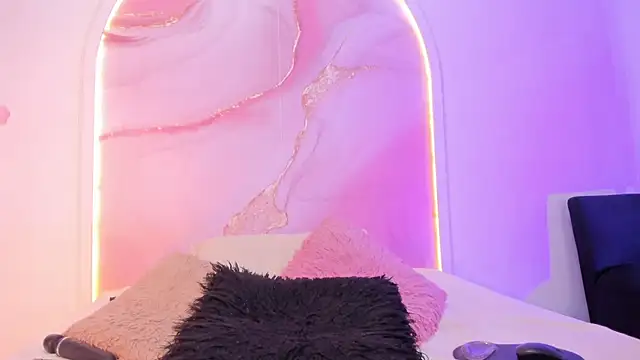 Snapshot of Sofii_Lopezz chatting on March 4, 2026, 11:49 am Sofii Lopezz online show from March 4, 2026, 11:49 am