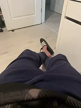 Enrimas1210 online show from March 18, 2026, 10:35 pm