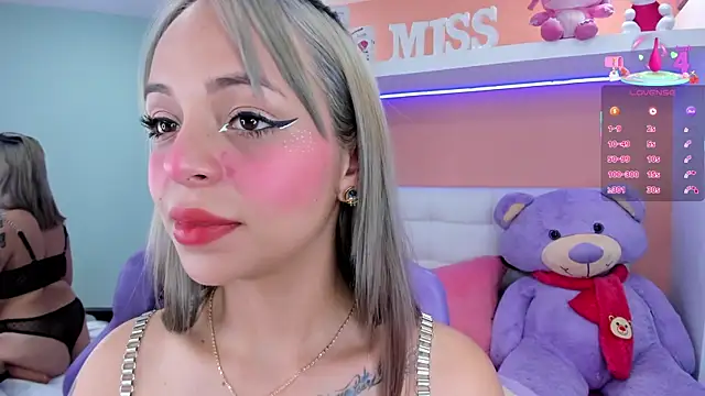 miss  lizeth online show from March 7, 2025, 6:00 pm