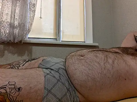 Snapshot of vitek1110 chatting on October 11, 2025, 1:53 pm vitek1110 online show from October 11, 2025, 1:53 pm