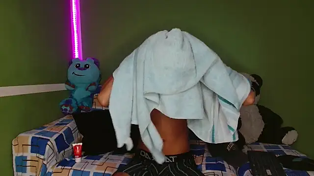 Snapshot of the_murderer chatting on November 4, 2025, 12:48 pm the murderer online show from November 4, 2025, 12:48 pm