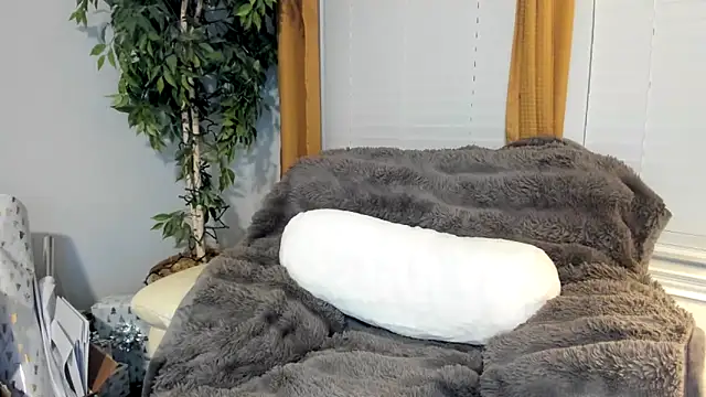 kaliii jones online show from February 21, 2025, 2:39 am