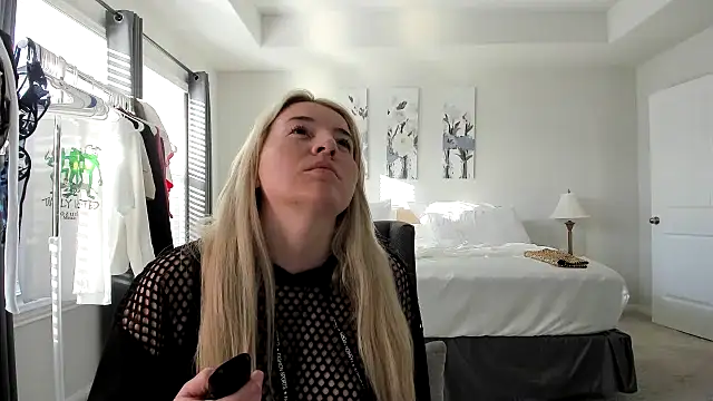 kaliii jones online show from March 19, 2025, 11:36 pm