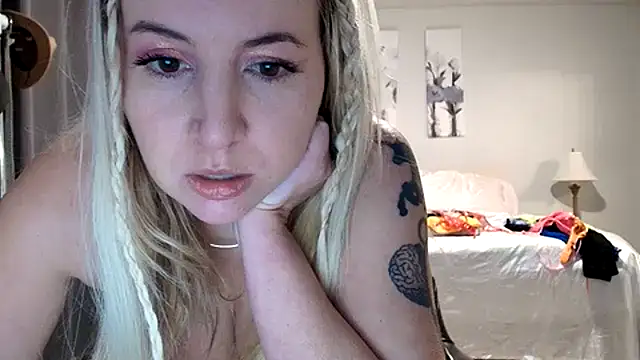 kaliii jones online show from February 5, 2026, 2:27 am