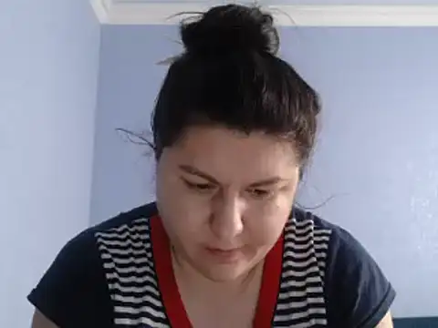 KiraSwee online show from January 30, 2025, 1:10 pm