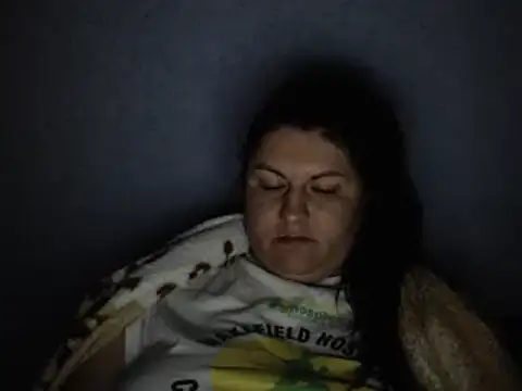 KiraSwee online show from September 28, 2025, 10:04 pm