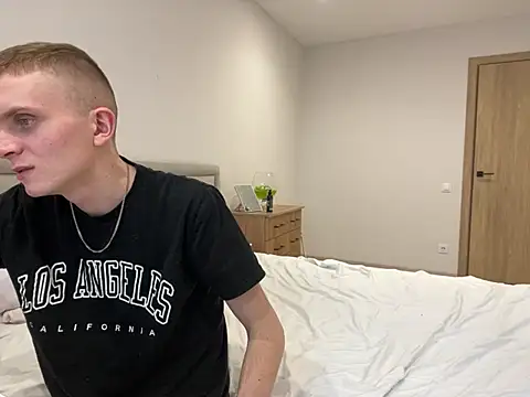 Snapshot of alisanikita chatting on February 12, 2025, 12:22 pm alisanikita online show from February 12, 2025, 12:22 pm