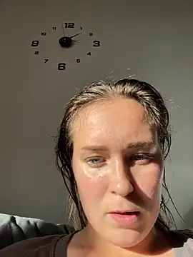 Snapshot of alisanikita chatting on September 29, 2025, 12:10 pm alisanikita online show from September 29, 2025, 12:10 pm