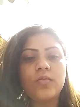 blue-berry07 online show from September 28, 2025, 11:10 pm