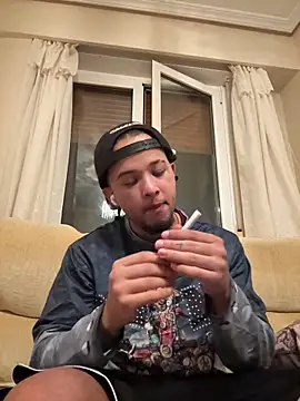 Snapshot of yeiyei_oficial chatting on October 13, 2025, 9:59 pm yeiyei oficial online show from October 13, 2025, 9:59 pm