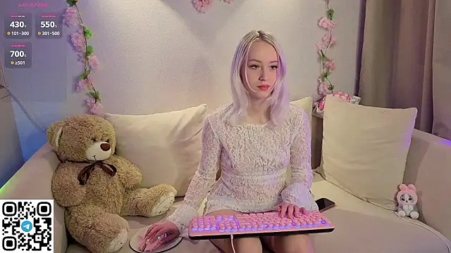 Anadeyaaa online show from February 17, 2026, 10:16 pm