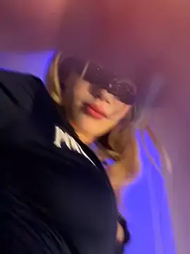 angeleyezlolita online show from February 13, 2025, 5:01 pm