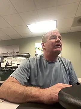 hintly online show from December 22, 2025, 8:28 pm