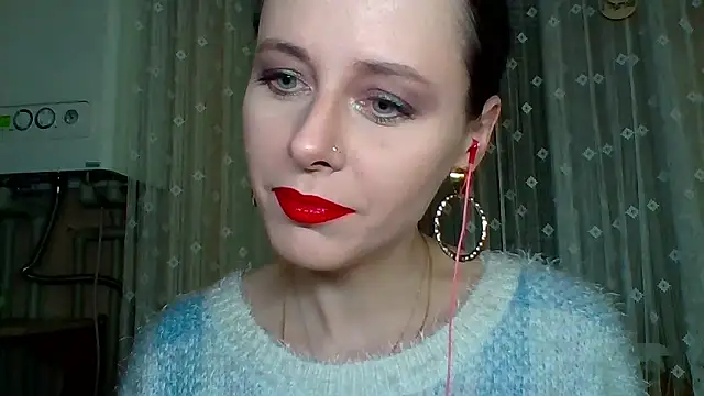 Snapshot of LuminousLady chatting on January 14, 2026, 5:40 pm LuminousLady online show from January 14, 2026, 5:40 pm