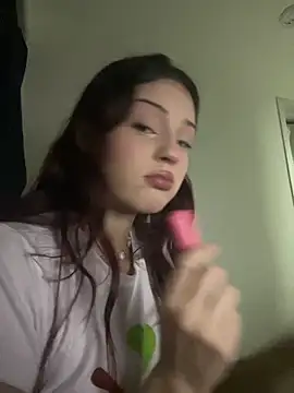 AngelRuby online show from December 14, 2025, 10:31 am