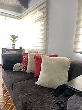 Valu euphoria online show from February 6, 2025, 5:51 pm