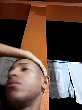 Mineirinho043 online show from February 15, 2025, 11:47 pm