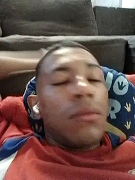 Mineirinho043 online show from February 18, 2025, 12:28 pm