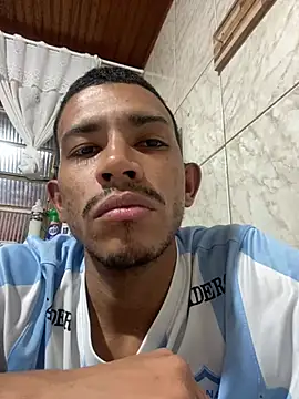 Mineirinho043 online show from March 10, 2025, 3:23 am