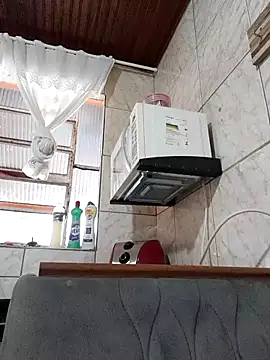 Mineirinho043 online show from March 19, 2025, 5:28 pm