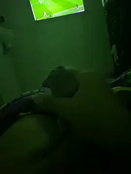 Snapshot of Eduardo08000 chatting on February 18, 2025, 8:14 pm Eduardo08000 online show from February 18, 2025, 8:14 pm