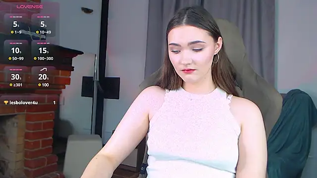 Kira Jin online show from February 11, 2025, 11:54 am